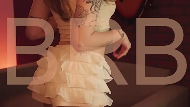 EllieCutes online show from 8, 2, 2026