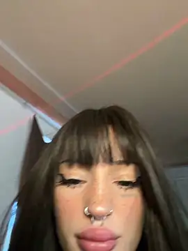 Snapshot of madelinexx chatting on 7, 4, 2026 madelinexx online show from 7, 4, 2026