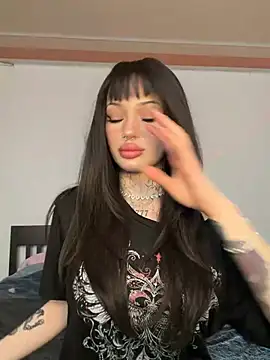 Snapshot of madelinexx chatting on 9, 4, 2026 madelinexx online show from 9, 4, 2026