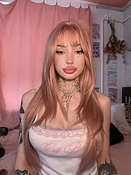 Snapshot of madelinexx chatting on 27, 7, 2026 madelinexx online show from 27, 7, 2026