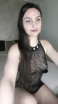 Snapshot of AliyaWade_ chatting on 5, 4, 2026 AliyaWade online show from 5, 4, 2026