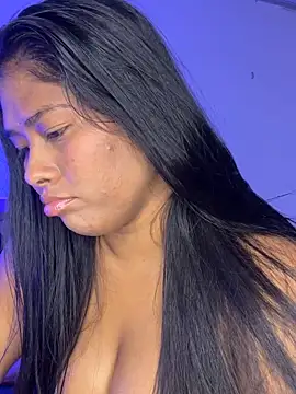 Snapshot of hurren_pasha chatting on 18, 3, 2026 hurren pasha online show from 18, 3, 2026