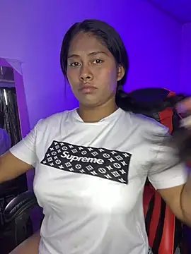 Snapshot of hurren_pasha chatting on 9, 4, 2026 hurren pasha online show from 9, 4, 2026