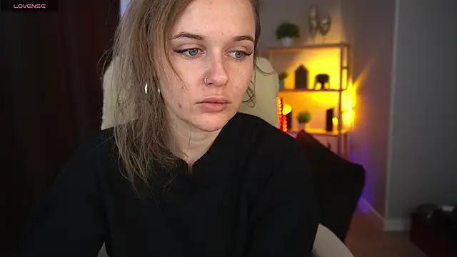 MaribelRiverr  online show from 16, 12, 2024