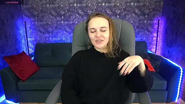 MaribelRiverr  online show from 19, 12, 2024