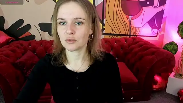 MaribelRiverr  online show from 4, 4, 2026