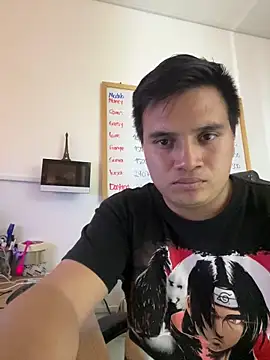 Snapshot of ahntony__69 chatting on 26, 4, 2026 ahntony 69 online show from 26, 4, 2026