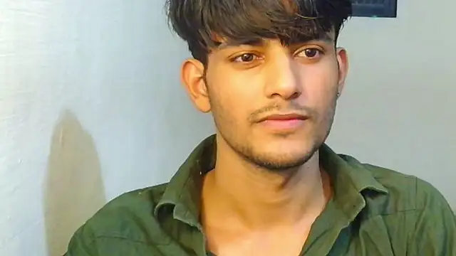 Snapshot of kingkartik7 chatting on 14, 10, 2025 kingkartik7 online show from 14, 10, 2025