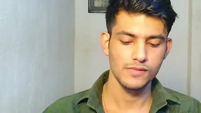 Snapshot of kingkartik7 chatting on 18, 12, 2025 kingkartik7 online show from 18, 12, 2025