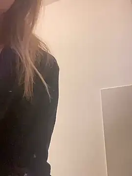 Snapshot of EvaRush chatting on 6, 2, 2025 EvaRush online show from 6, 2, 2025