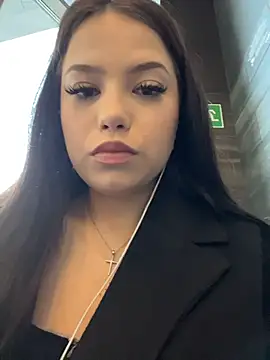 Chloe  Moon online show from 7, 10, 2025