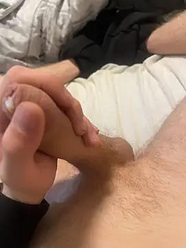 Snapshot of crazyboy848 chatting on 19, 4, 2026 crazyboy848 online show from 19, 4, 2026