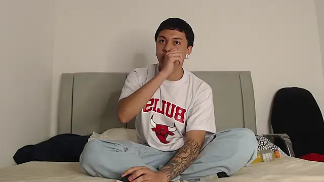 Snapshot of alex-lover chatting on 12, 2, 2026 alex-lover online show from 12, 2, 2026