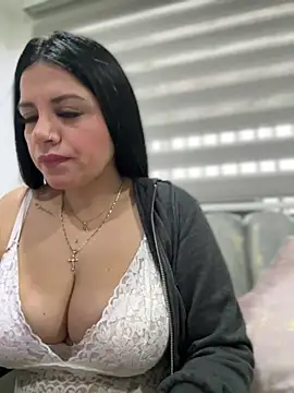 Snapshot of Milff_parkerrr chatting on 14, 1, 2025 Milff parkerrr online show from 14, 1, 2025