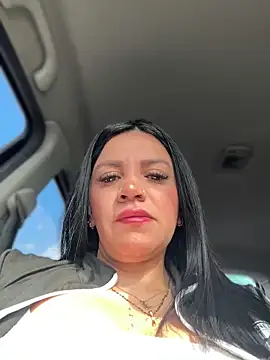 Snapshot of Milff_parkerrr chatting on 23, 1, 2025 Milff parkerrr online show from 23, 1, 2025