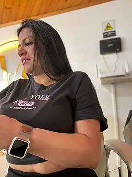 Snapshot of Milff_parkerrr chatting on 11, 2, 2025 Milff parkerrr online show from 11, 2, 2025