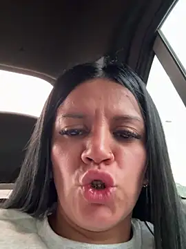 Snapshot of Milff_parkerrr chatting on 21, 3, 2025 Milff parkerrr online show from 21, 3, 2025