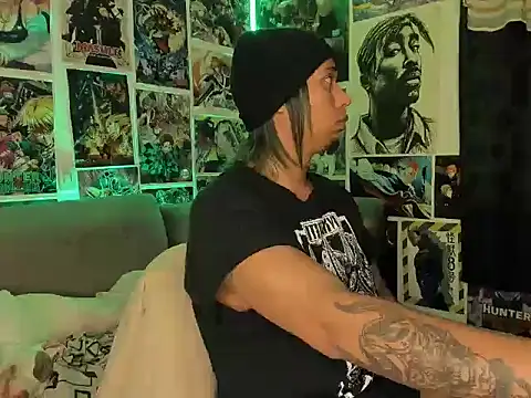 Snapshot of jonhcarrie chatting on 3, 4, 2026 jonhcarrie online show from 3, 4, 2026