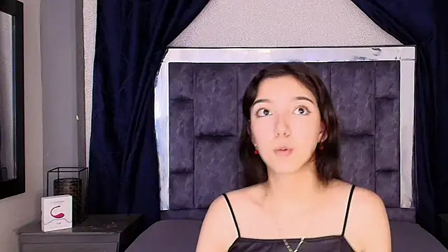 Marcelaa fox online show from 10, 1, 2025