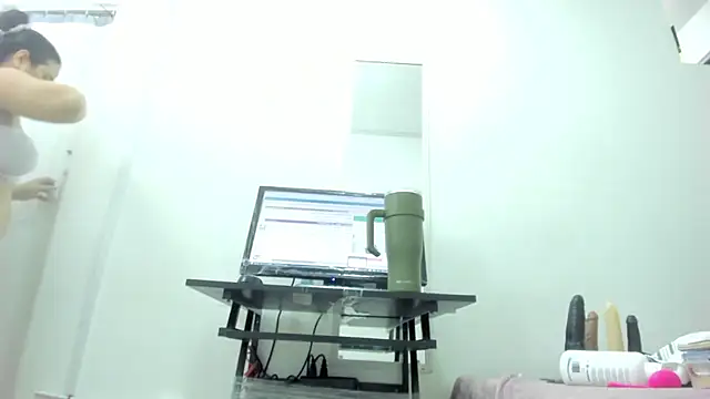 Dalia 20 online show from 5, 12, 2025