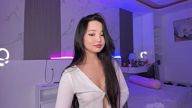 Snapshot of 1_love_8 chatting on 28, 2, 2025 1 love 8 online show from 28, 2, 2025