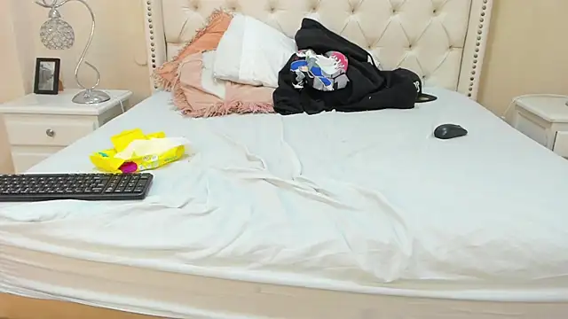 Matthew Dixonn online show from 8, 12, 2024