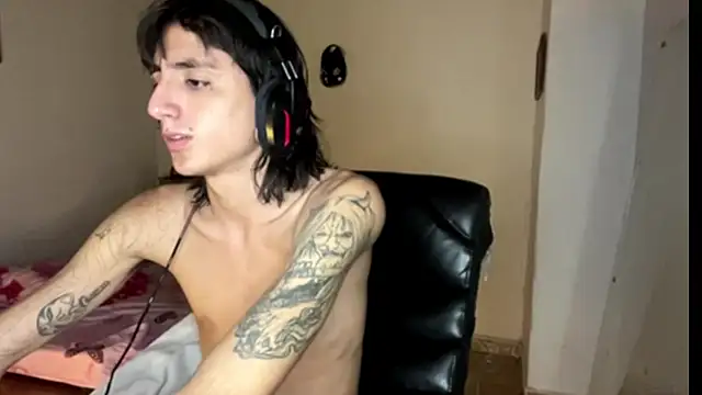 Matthew Dixonn online show from 6, 2, 2025