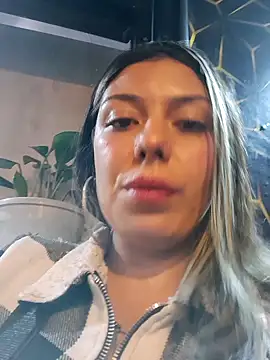 Sweel Leyva18 online show from 9, 2, 2025