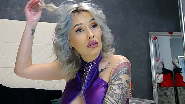 IssaSmith online show from 11, 2, 2026