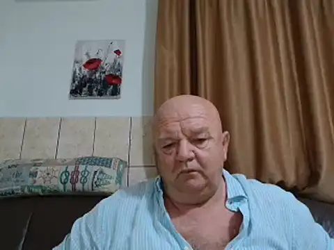 Snapshot of fullballs6 chatting on 6, 12, 2024 fullballs6 online show from 6, 12, 2024