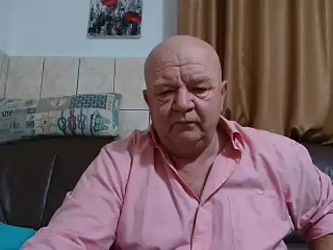 Snapshot of fullballs6 chatting on 16, 12, 2024 fullballs6 online show from 16, 12, 2024