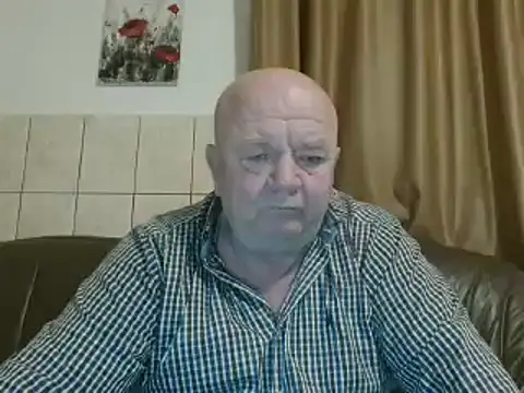 Snapshot of fullballs6 chatting on 10, 2, 2025 fullballs6 online show from 10, 2, 2025