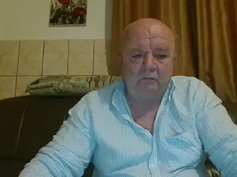 Snapshot of fullballs6 chatting on 24, 2, 2025 fullballs6 online show from 24, 2, 2025