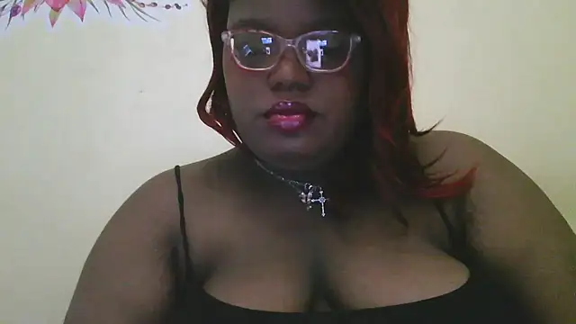 Snapshot of Thiccxox chatting on 10, 9, 2025 Thiccxox online show from 10, 9, 2025