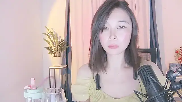 Snapshot of Amity-ox chatting on 16, 3, 2025 Amity-ox online show from 16, 3, 2025