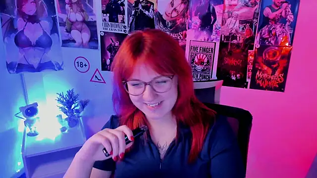 Snapshot of Rudy_02 chatting on 11, 10, 2025 Rudy 02 online show from 11, 10, 2025