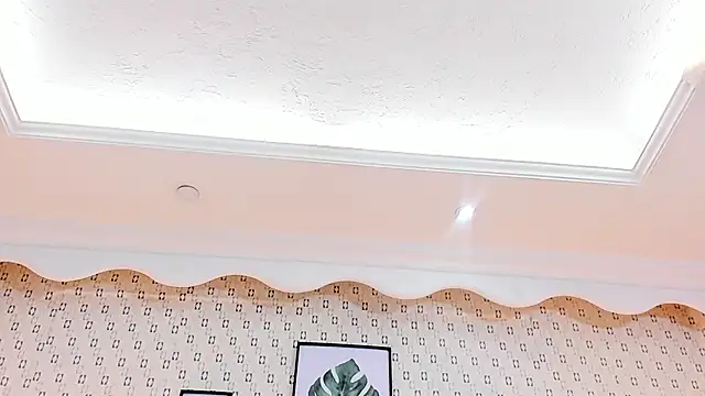 MirandaRossi online show from 24, 12, 2024