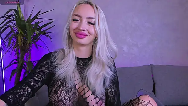 BambiAndAyline online show from 6, 2, 2025