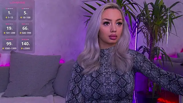 Snapshot of BambiAndAyline chatting on 14, 2, 2025 BambiAndAyline online show from 14, 2, 2025