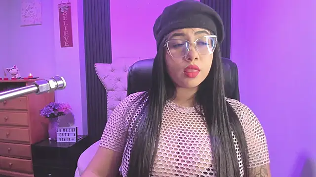 Sexy cristall  online show from 31, 1, 2026