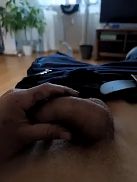 Snapshot of Kevoon991 chatting on 14, 4, 2026 Kevoon991 online show from 14, 4, 2026