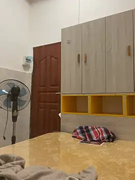 zqq5522 online show from 28, 1, 2025