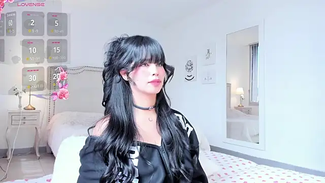 HannaKim online show from 14, 11, 2025