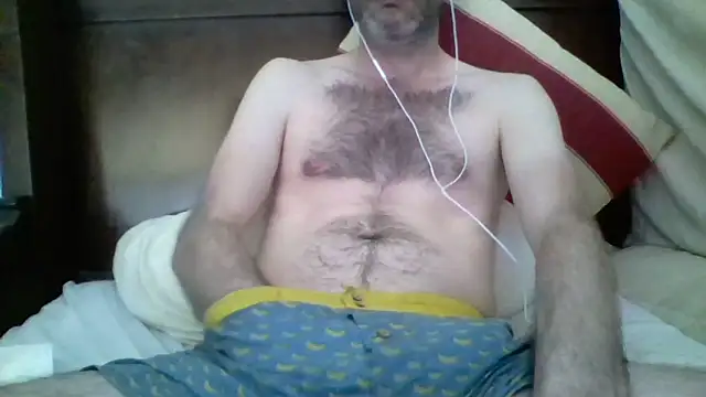 Snapshot of luniquejoker chatting on 19, 4, 2026 luniquejoker online show from 19, 4, 2026