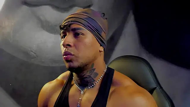 Snapshot of bradley_smith chatting on 27, 2, 2025 bradley smith online show from 27, 2, 2025