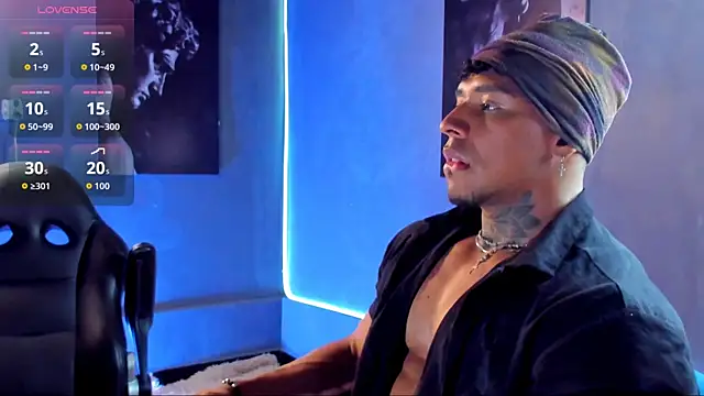 Snapshot of bradley_smith chatting on 28, 9, 2025 bradley smith online show from 28, 9, 2025