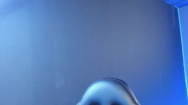 Snapshot of bradley_smith chatting on 1, 11, 2025 bradley smith online show from 1, 11, 2025