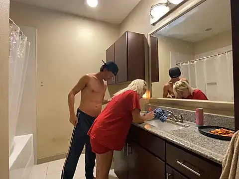 girlfriendmissy online show from 21, 3, 2025