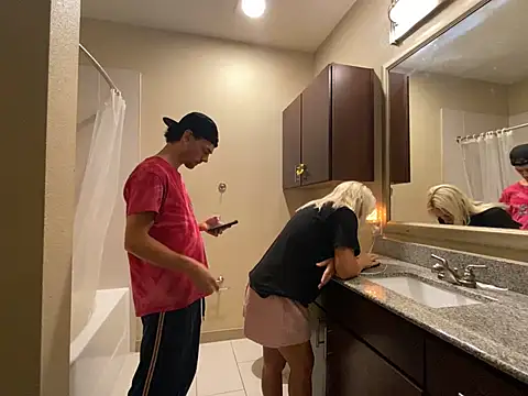 girlfriendmissy online show from 22, 3, 2025