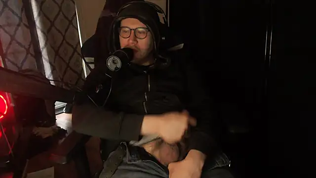 chicostick413 online show from 15, 2, 2026